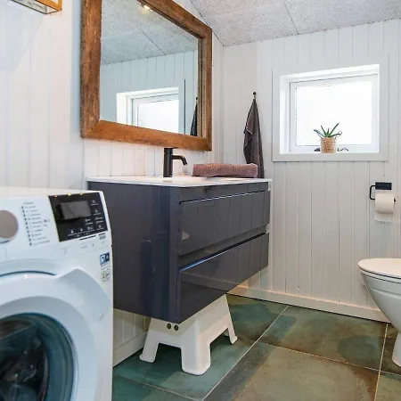 6 Person In Bl Vand Holiday home Blavand