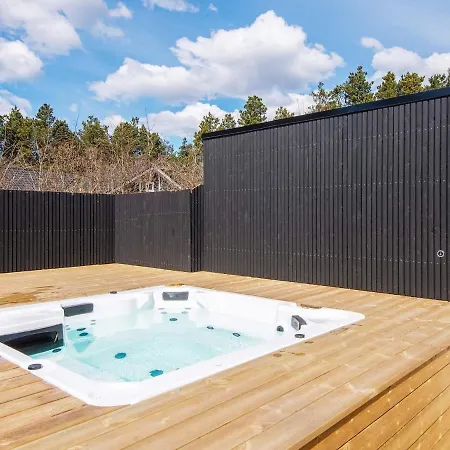 6 Person In Bl Vand Holiday home *